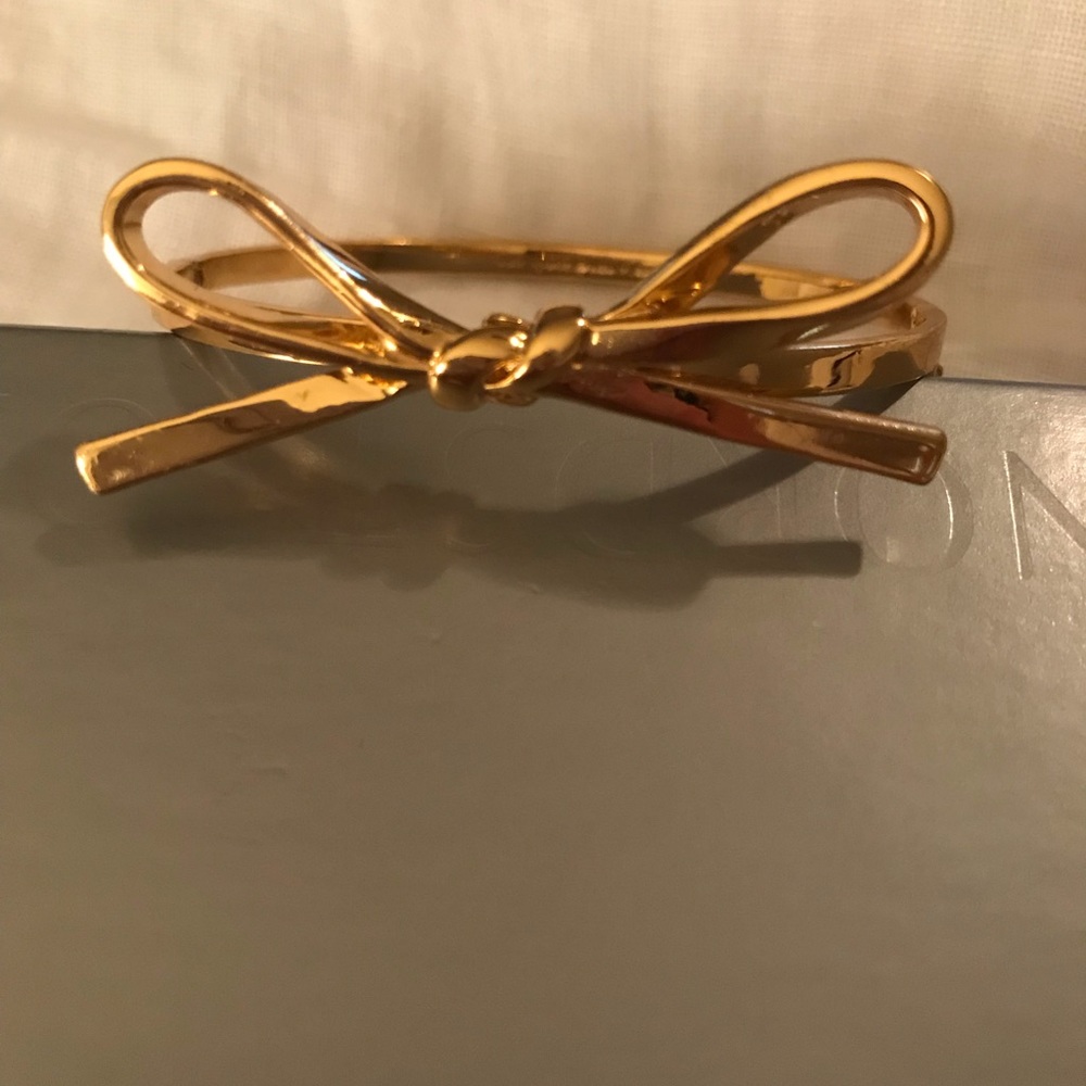 Kate spade bow bracelet